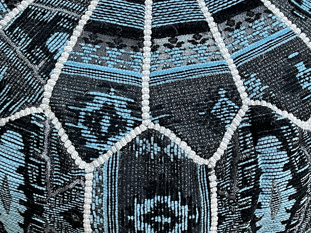 Moroccan ottoman pouf - Majestic Oasis