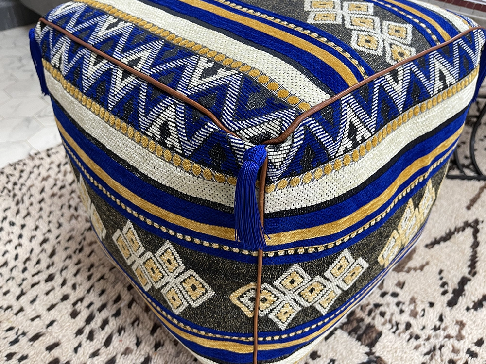 Moroccan ottoman pouf - Atlas Adventure