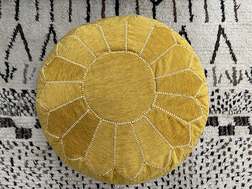 Moroccan ottoman pouf - Nomad's Nest