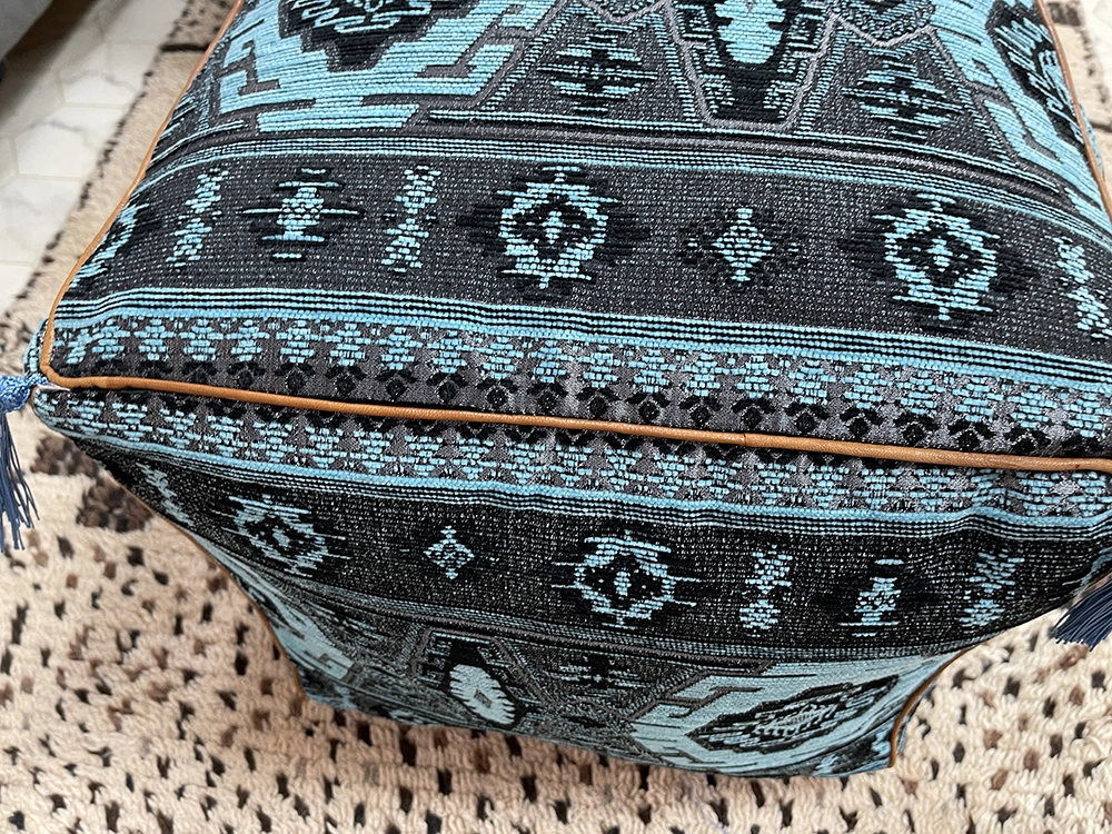 Moroccan ottoman pouf - Chefchaouen Cozy