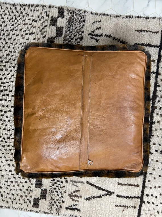 Moroccan ottoman pouf - Henna Hides