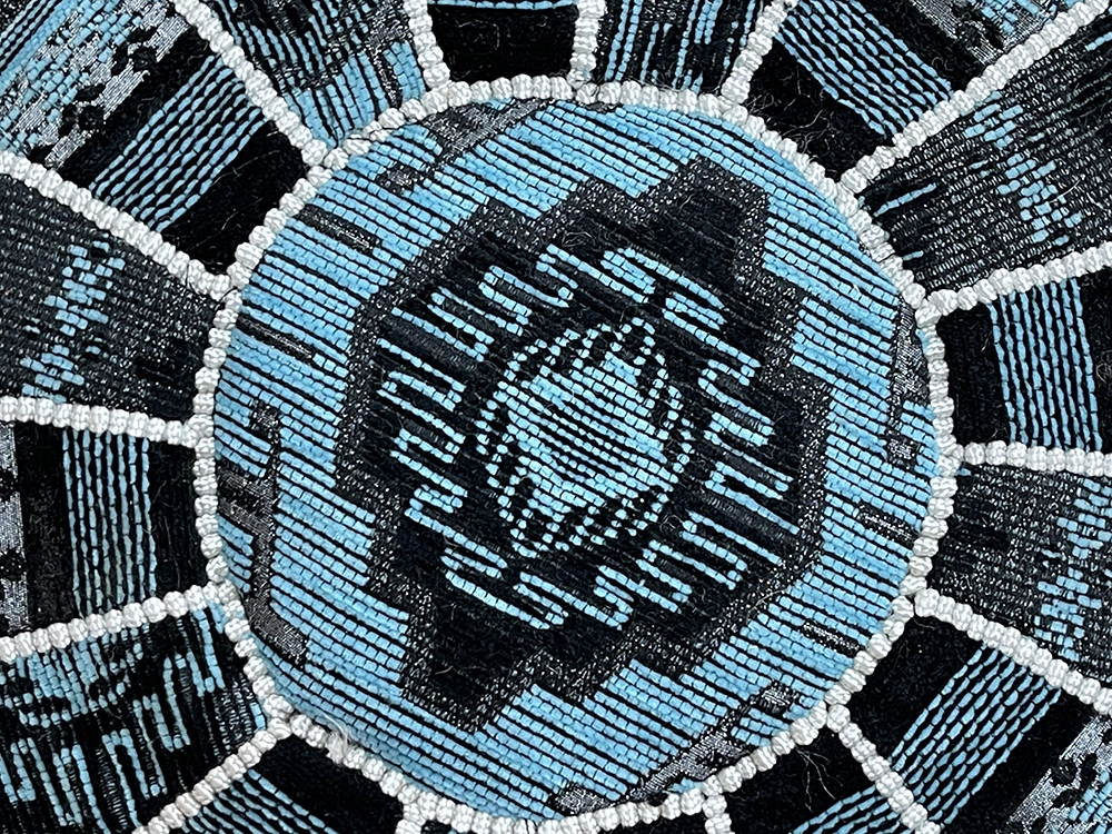 Moroccan ottoman pouf - Majestic Oasis