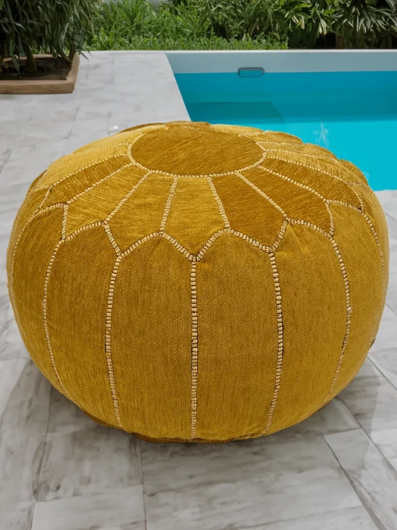 Moroccan ottoman pouf - Nomad's Nest