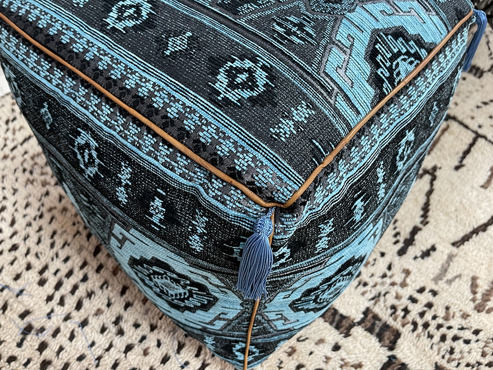 Moroccan ottoman pouf - Chefchaouen Cozy