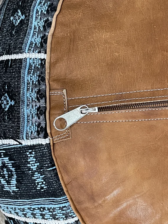 Moroccan ottoman pouf - Majestic Oasis