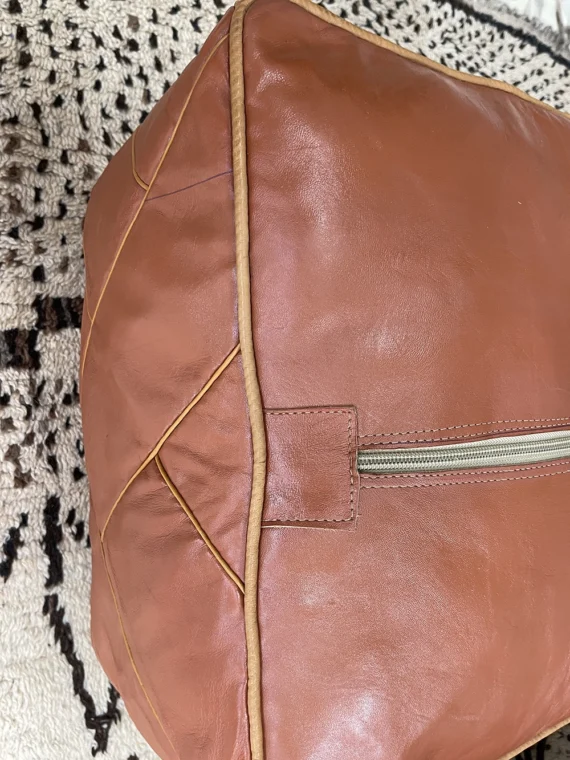 Moroccan ottoman pouf - Tannery Tuft