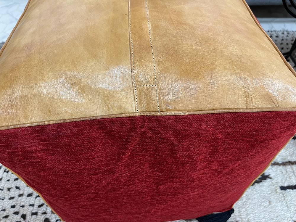 Moroccan ottoman pouf - Red Classic