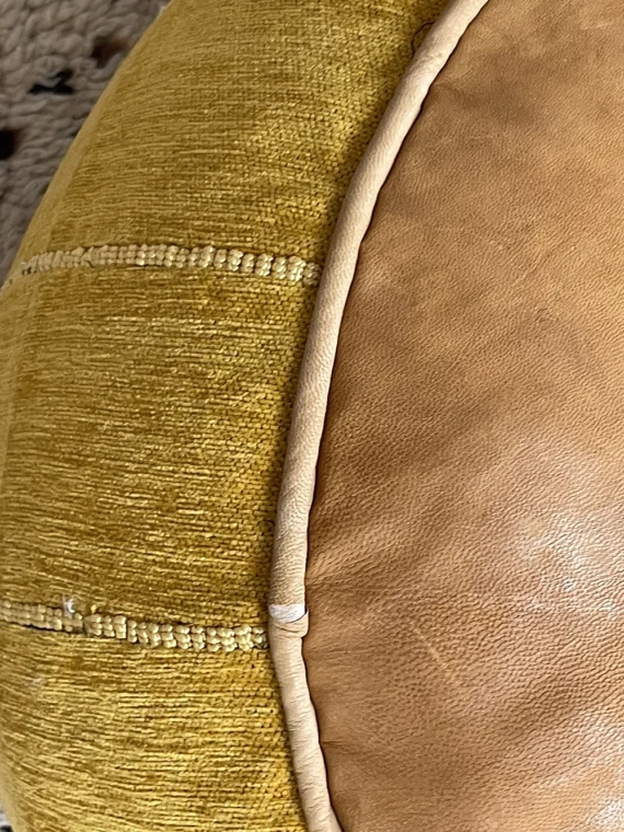 Moroccan ottoman pouf - Nomad's Nest