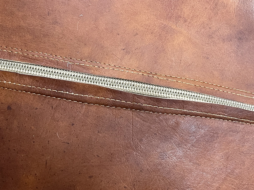 Moroccan ottoman pouf - Terra Tonic