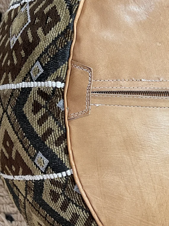 Moroccan ottoman pouf - Moroccan Charm