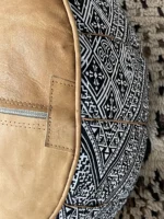 Moroccan ottoman pouf - Zebra Zen