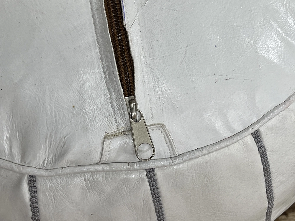 Moroccan ottoman pouf - Snowy Summit